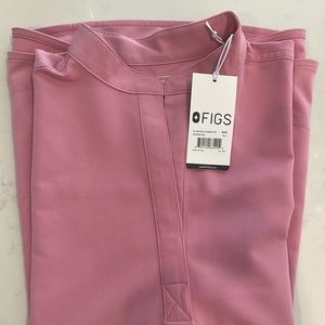 SOLD BNWT FIGS Rafaela, XXS chalk pink